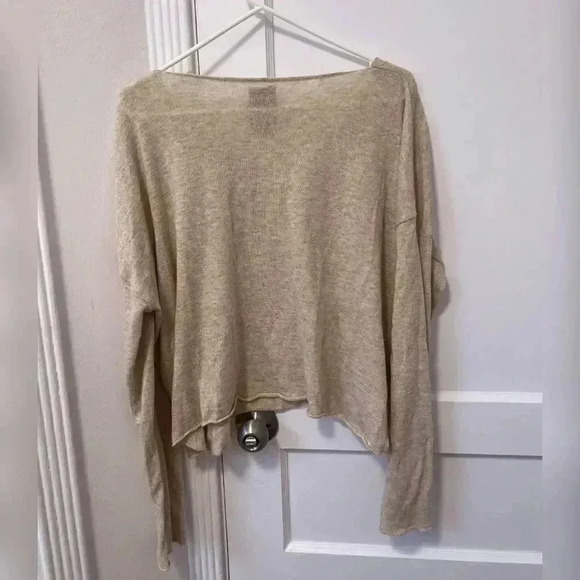 Lotus Eaters Tan Batwing Sweater NEW - Picture 2 of 4